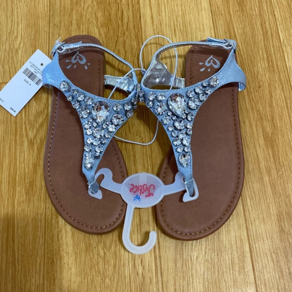 NWT justice sandals size 4
